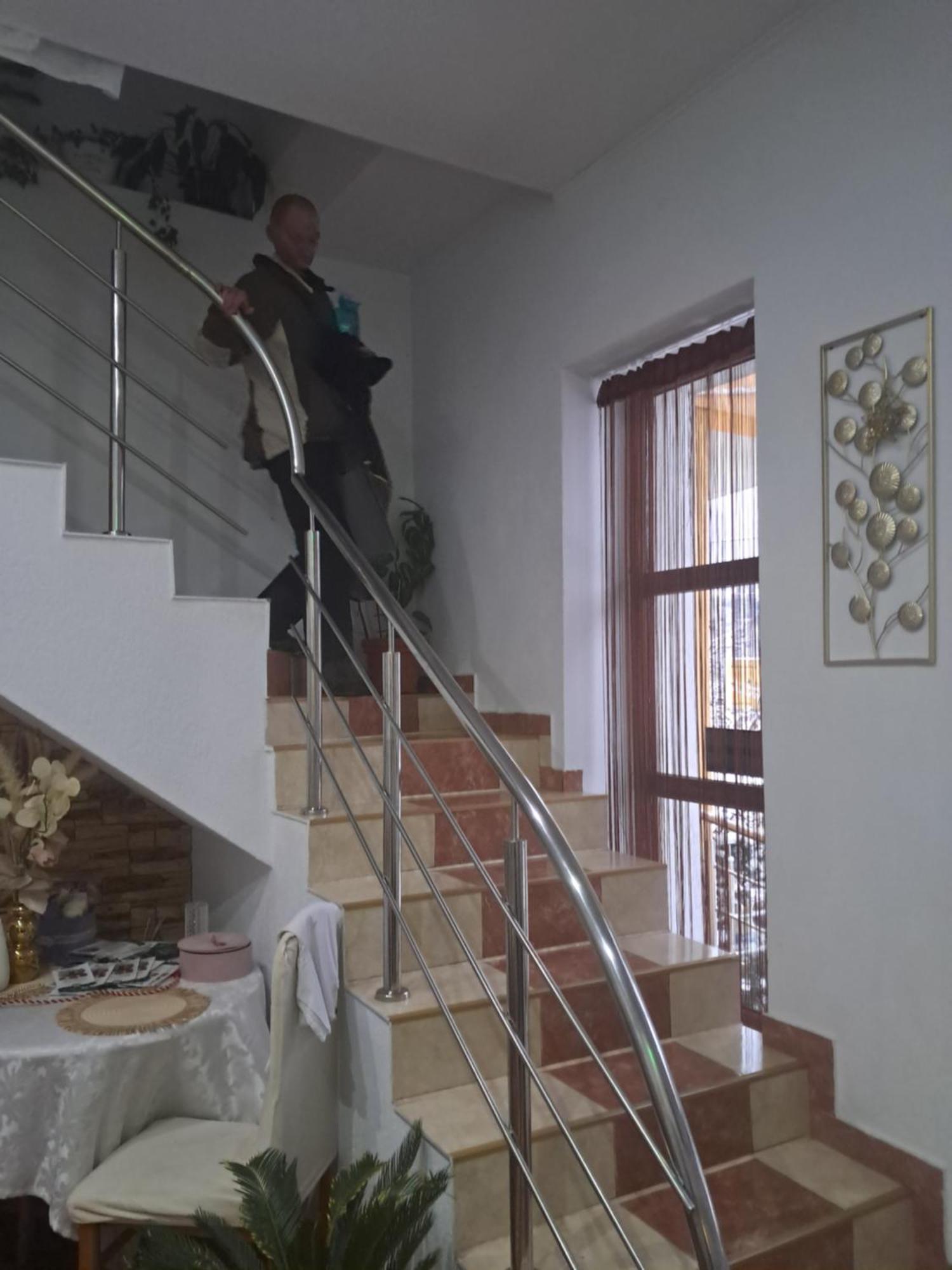 Pensiunea Valurile Bistritei Ватра-Дорней Экстерьер фото